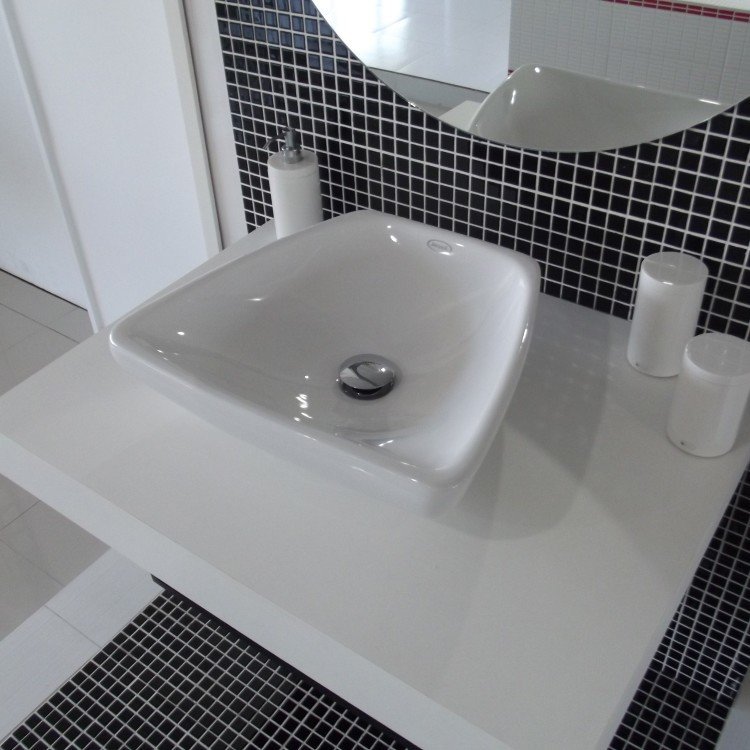 Cuba de Apoio para Banheiro Jacuzzi Bionda 38,5cm x 44,5cm x 14cm Branco em C -> Cuba Para Banheiro Jacuzzi Cuba de Apoio para Banheiro Jacuzzi Bionda 38,5cm x 44,5cm x 14cm Branco em C -> Cuba Para Banheiro Jacuzzi